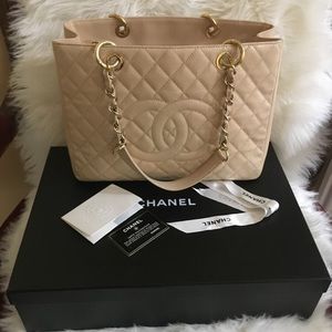 🛑SOLD-NOT-FOR-SALE🛑 Chanel Grand Shopping Tote